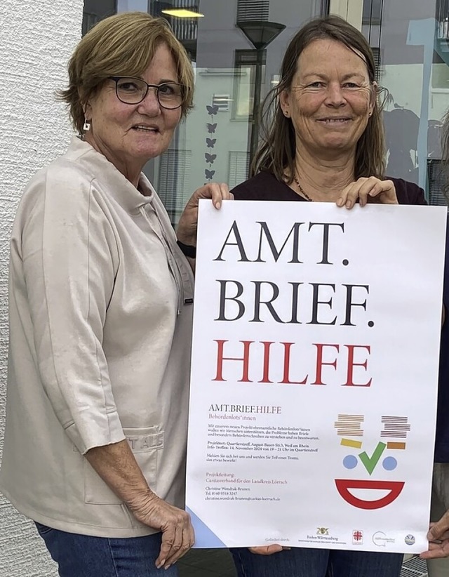 Monika Bieber und  Christine Wondrak-B...r &#8222;Amt.Brief.Hilfe&#8220;-Aktion  | Foto: Privat