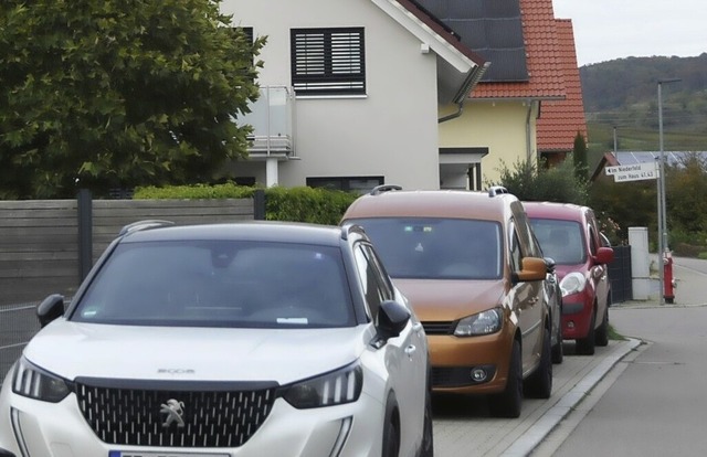 Parkpltze sind in Nieder- und Oberrotweil teilweise Mangelware.  | Foto: Sebastian Ehret