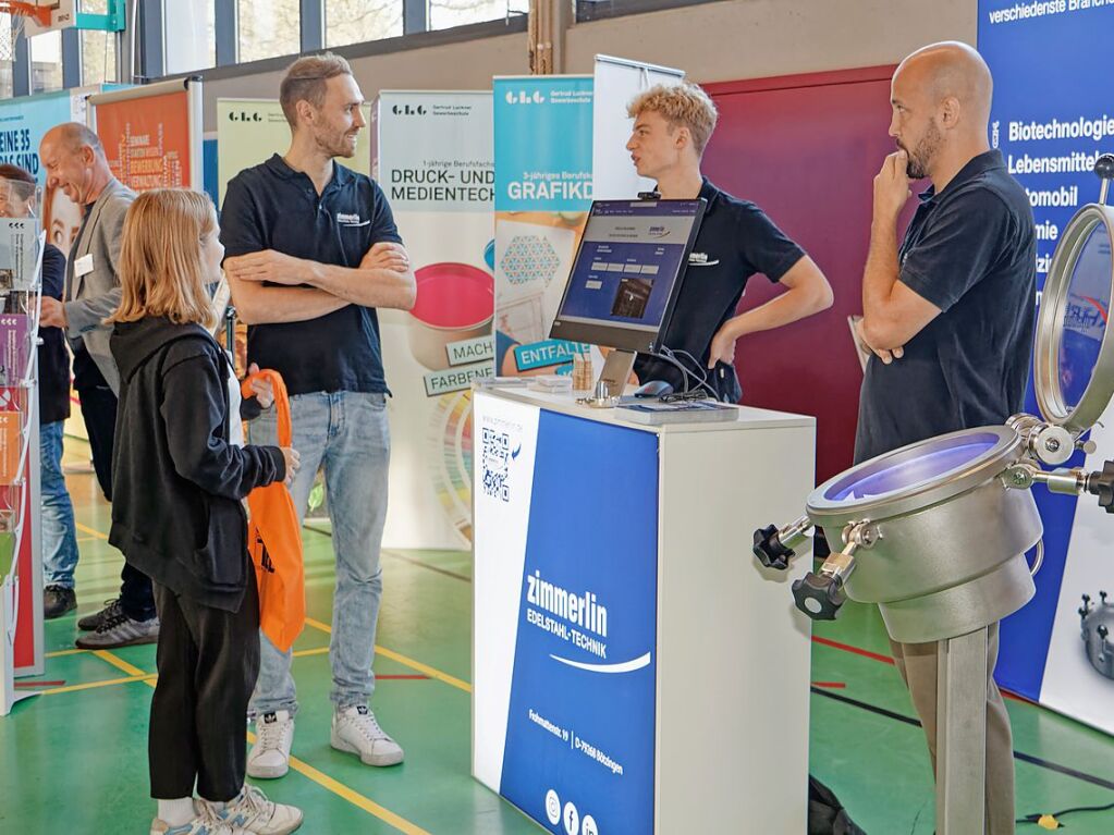 Jede Menge Information boten die Teilnehmer der Jobstartbrse am Donnerstagabend und Freitag in der Stadthalle in Endingen.