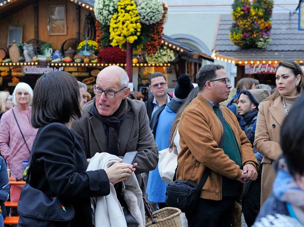 Richard Sottru, „Vater der Chrysanthema“, wirkt auch im Ruhestand noch mit.