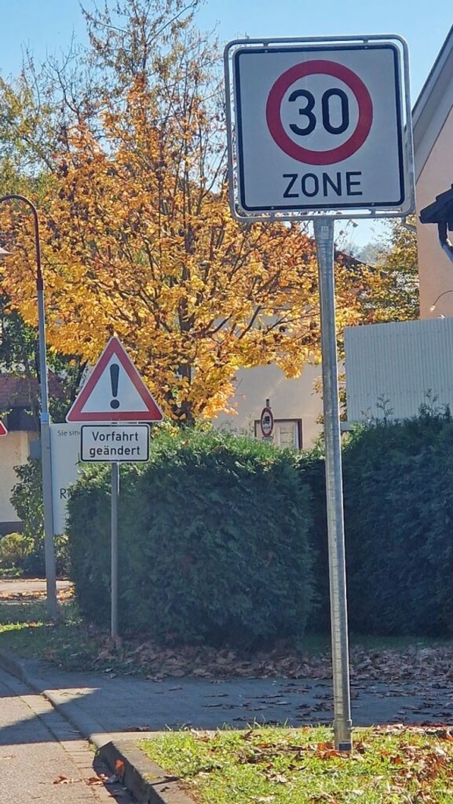 Durch die Tempo-30-Zone ndert sich die Vorfahrtsregelung.  | Foto: Gemeinde Ringsheim