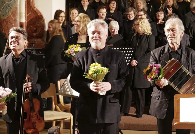 Nach Abschluss des Konzertes: Gustavo ...lmeri und Wolfgang Weniger (von links)  | Foto: Michael Gottstein