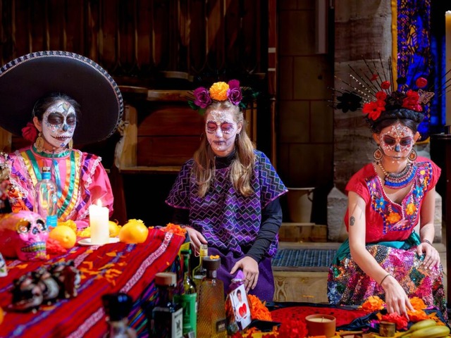 Im Museum der Kulturen Basel wird der Dia de Muertos gefeiert.  | Foto: Thomas Meister/Museum der Kulturen