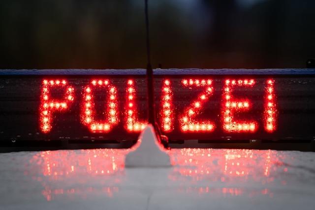 Autofahrer flchtet nach Unfall am Grenzbergang in Breisach