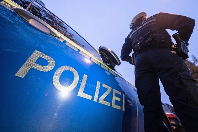 Die Polizei ermittelt gegen fnf Beteiligte (Symbolfoto).  | Foto: Marijan Murat (dpa)