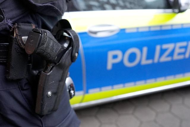 Ulm: Ein Mann randaliert in der Wohnung - und stirbt nach einem Polizeieinsatz