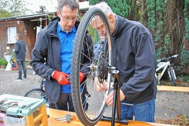 Wenn alte Schtze ein neues Leben erhalten – zu Besuch im Repair-Caf in Bad Sckingen