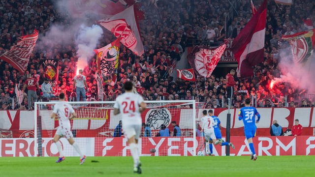 Aufsteiger Kiel wird im Pokal zum Aufbaugegner f&uuml;r den 1. FC K&ouml;ln.  | Foto: Rolf Vennenbernd/dpa