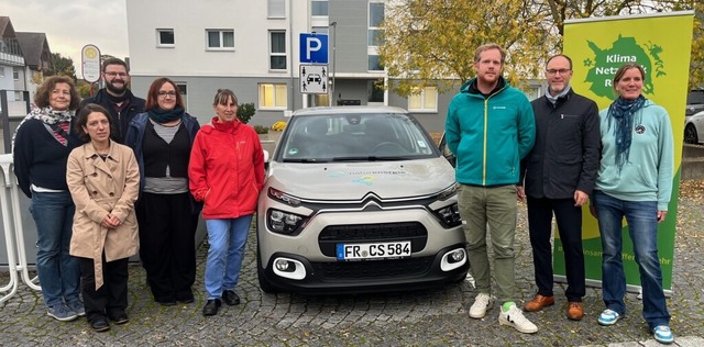 Carsharing-Erffnung in Riegel: links ...nd Klimaschutzmanagerin Irina Wellige.  | Foto: Gemeinde Riegel