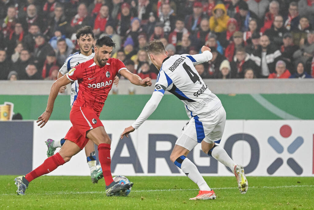 Der SC Freiburg muss im Pokalspiel gegen den Hamburger SV ran. Es wird ein Replay des DFB-Pokal-Halbfinales von 2022.