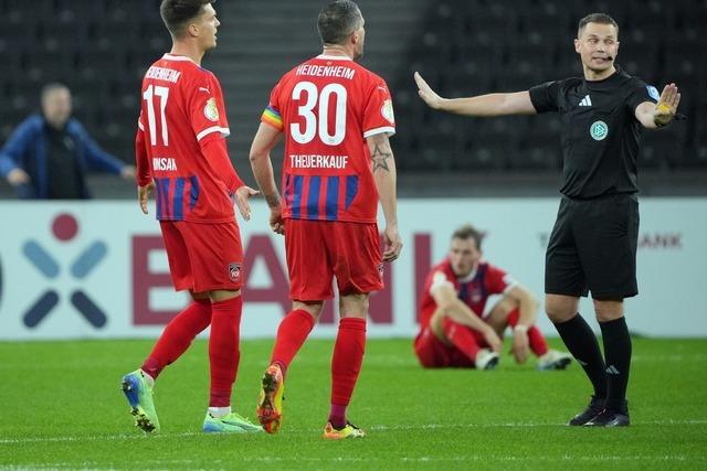 Viel Ärger im DFB-Pokal: Ohne VAR ist auch nicht gut