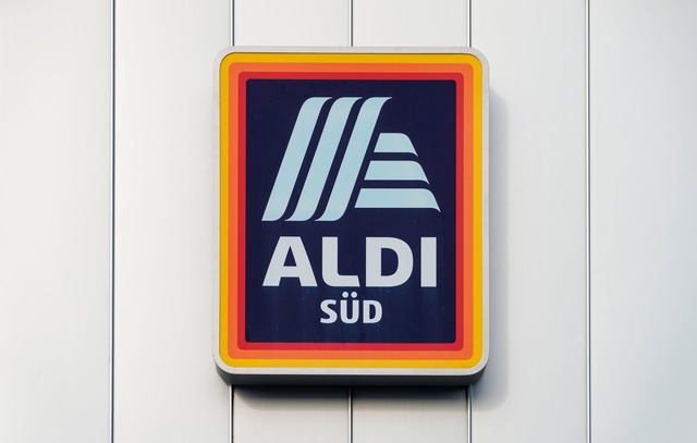 Aldi S&uuml;d kassiert im Streit um ir... Angebote eine Niederlage vor Gericht.  | Foto: Andreas Arnold/dpa