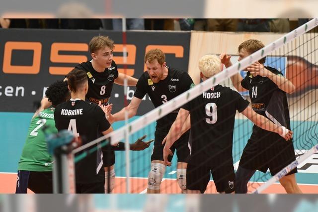 Freiburger Affenbande gelingt historischer Doppelsieg in der Volleyball-Bundesliga