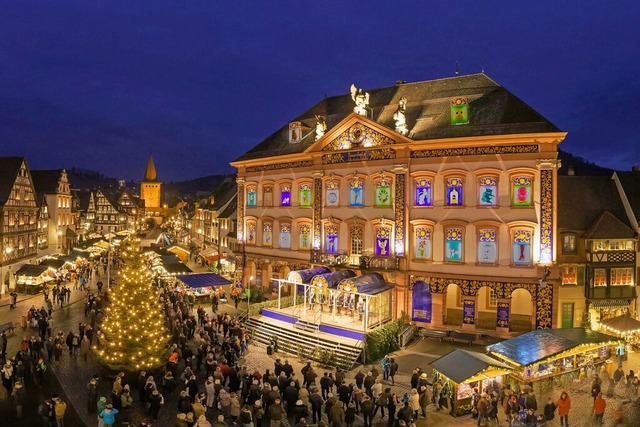 Ein wahrer Blickfang: das Gengenbacher Rathaus  | Foto: Stadt Gengenbach, Hubert Grimmig