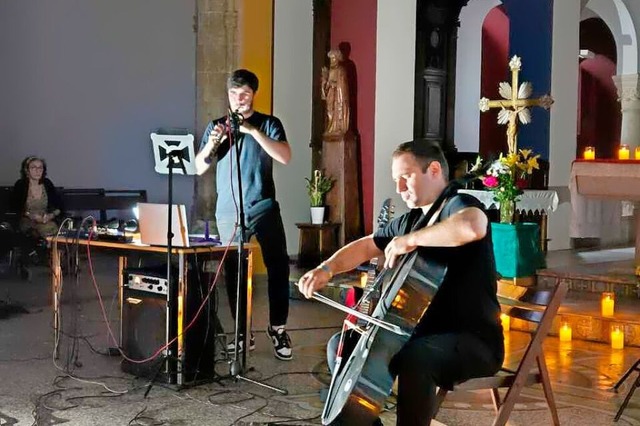 Das  ukrainische Duo  Stas Fekete (Cel...Benefizkonzert im Schlachthof in Lahr.  | Foto: Gemeinsam Europa