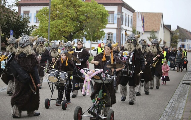 Zum ersten Mal hat es in Ringsheim ver...e Woche einen Halloween-Umzug gegeben.  | Foto: Sandra Decoux