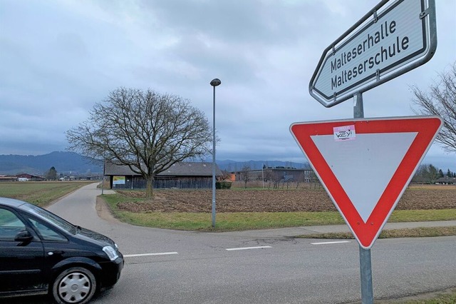 Die Strae soll die Stadt entlasten sowie Schule und Halle besser anbinden.  | Foto: Simone Hhl