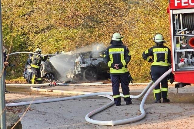 Zwei Autos auf dem Lahrer Langenhard ausgebrannt