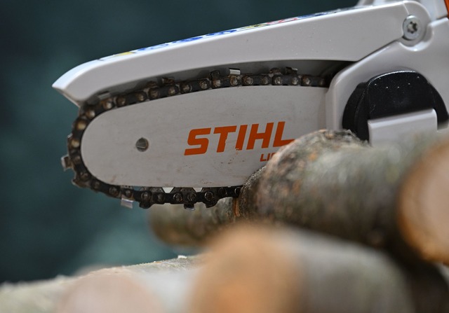 Motors&auml;genunternehmen Stihl: USA ...r wichtigste Einzelmarkt. (Symbolbild)  | Foto: Bernd Wei&szlig;brod/dpa