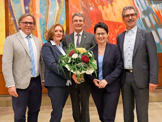 Regierungsprsident Carsten Gabbert, B...er Vereidigung (von links nach rechts)  | Foto: Juliana Eiland-Jung