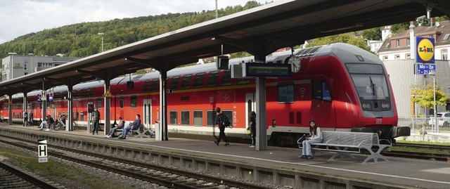 Regionale Fahrgste halten dem Deutsch...ab Januar 2025 weitgehend die Treue.    | Foto: Wagner, Hans