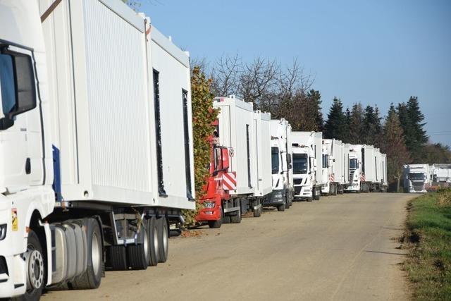 Mehr Geflchtete mssen sich den vorhandenen Raum in Containeranlage in Gundelfingen teilen