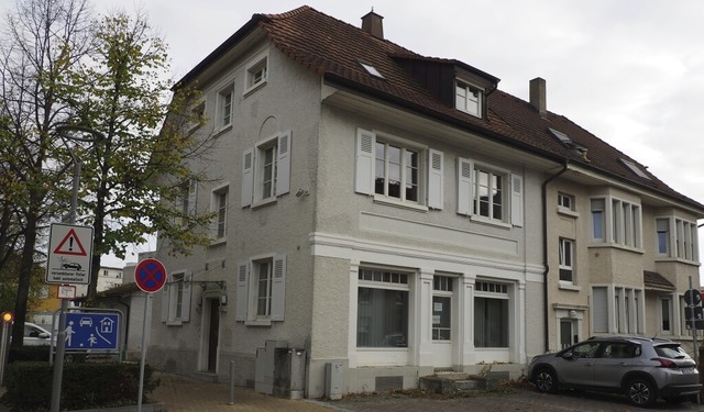 Das Haus Gilbert, in dem frher das Ku...ht war, wird zum Sitz der Stadtwerke.   | Foto: Herbert Frey