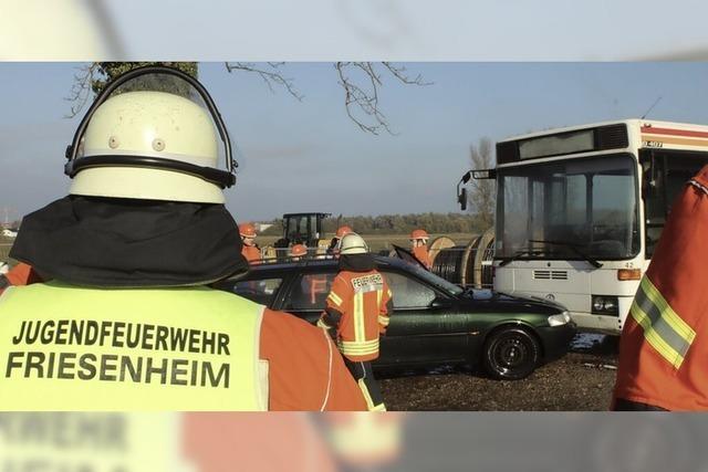 Berufsfeuerwehrnacht der Jugend in Friesenheim