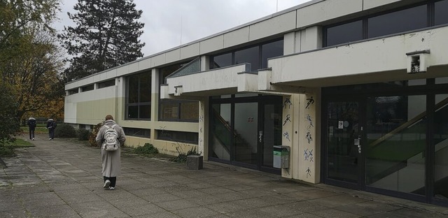 Hinter der Sporthalle des Kreisschulze...issen und nher am Sdring neugebaut.   | Foto: Ralf Burgmaier