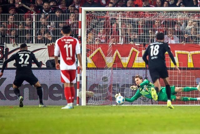 Rönnow rettet Union Punkt: Keeper ärgert Freiburg und Grifo