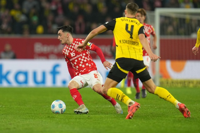 Borussia Dortmund hat das Gastspiel beim FSV Mainz 05 verloren.  | Foto: Thomas Frey/dpa