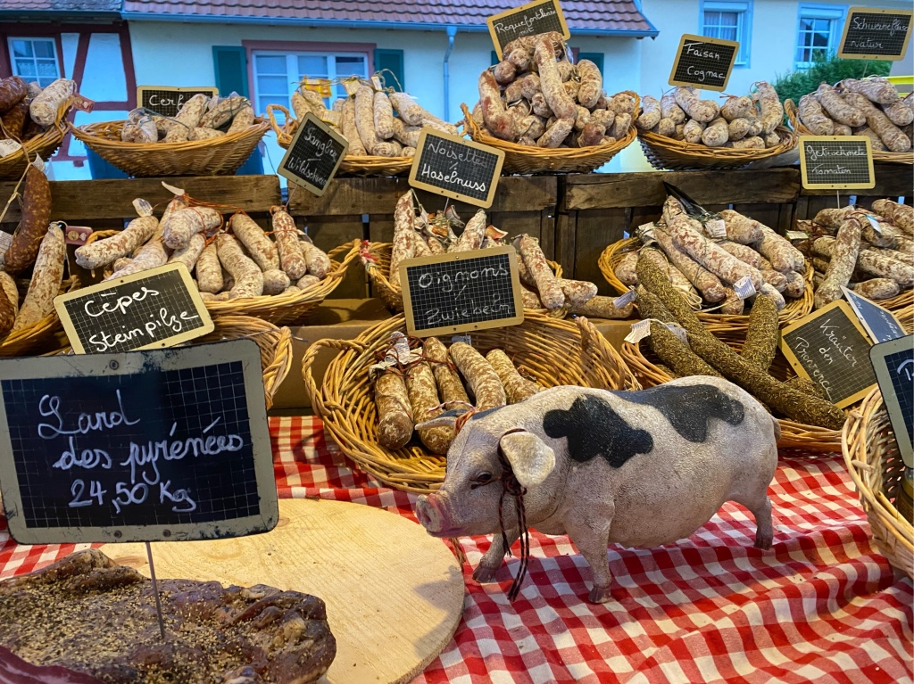 Buntes Treiben herrschte das ganze Wochenende auf dem Ettenheimer Martinimarkt.