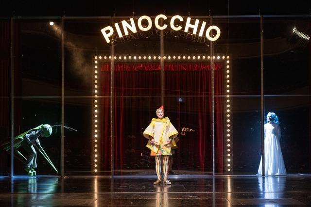 Mit der Goldkutsche nach Paradeisien: Das Familienstck "Pinocchio" im Theater Freiburg