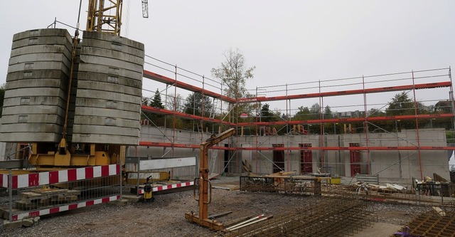 Dier Bau des Feuerwehrhauses Nord in Hnner geht zgig voran.   | Foto: Michael Gottstein