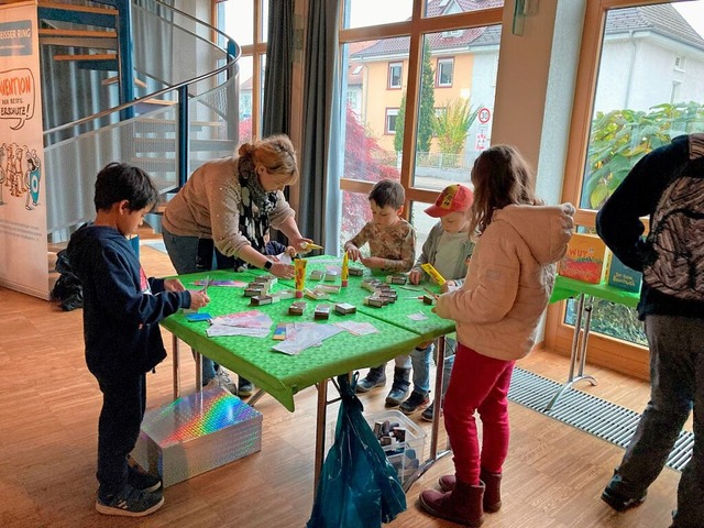 Die Kinder konnten das knifflige Thema...e Gewalt&#8220; spielerisch vertiefen.  | Foto: Magdalena Mahler