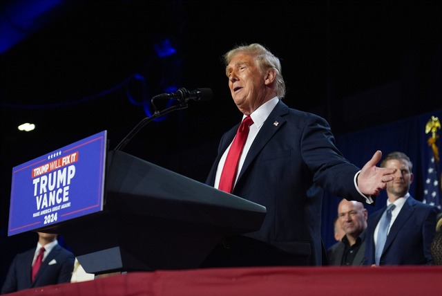 Trumps Regierungsmannschaft nimmt mit ersten Kandidaten Gestalt an. (Archivbild)  | Foto: Evan Vucci/AP/dpa