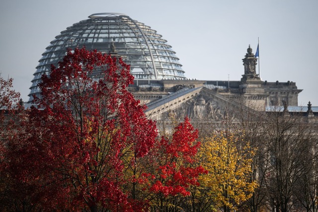 Was kann vor der Neuwahl im Bundestag ...d B&uuml;rgerinnen beschlossen werden?  | Foto: Hannes P. Albert/dpa