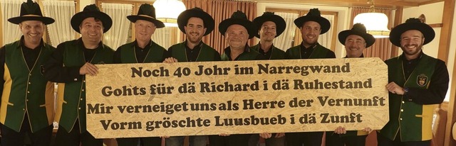 Der Rwihler Narrenrat prsentiert da...otto fr die nrrische Saison 2024/25.  | Foto: Hans-Jrgen Sackmann