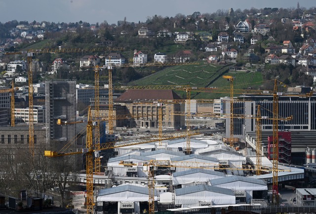 Die Stadt Stuttgart m&ouml;chte frei w...ml;nderung erschwert das. (Archivbild)  | Foto: Marijan Murat/dpa