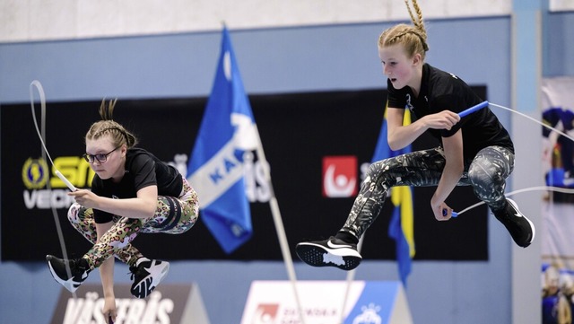 Beim Rope Skipping gibt es viele verschiedene Sprnge.  | Foto: IMAGO/FREDRIK KARLSSON