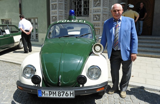 Rolf Schimpf wird 100.  | Foto: Andreas Gebert/dpa