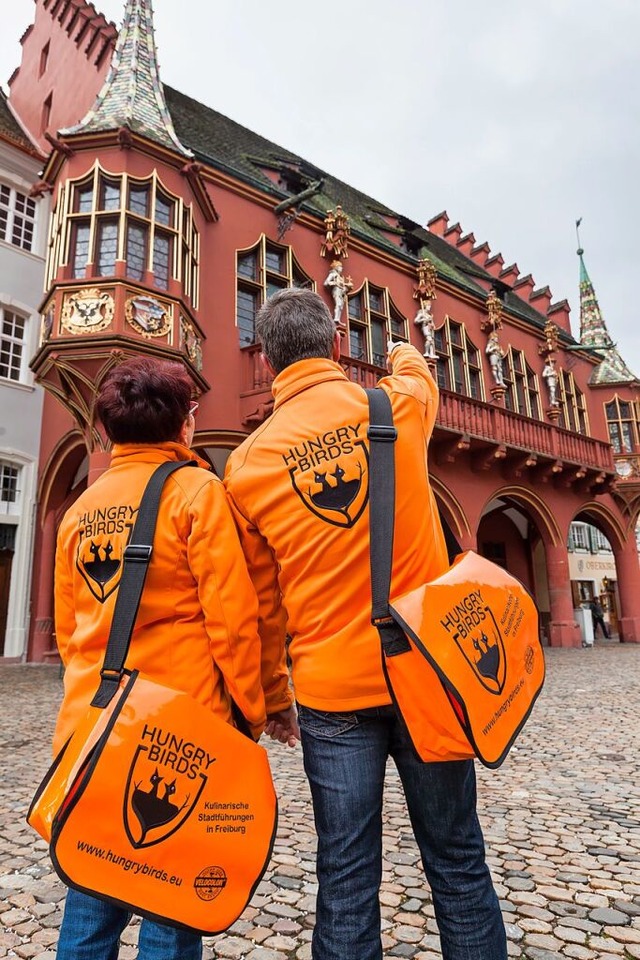 Auf dem Weg von Lokal zu Lokal zeigt d... Historische Kaufhaus am Mnsterplatz.  | Foto: Babian Nockel