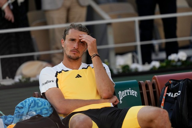 Gegen Carlos Alcaraz fehlte Alexander ...el der French Open ein Satz zum Titel.  | Foto: Thibault Camus/AP/dpa