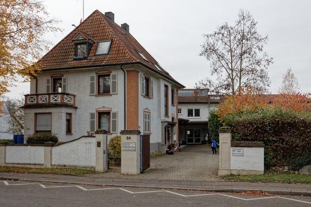 Mehr Wohnraum fr Behinderte: Die Caritas will das Haus Michael in Riegel erweitern