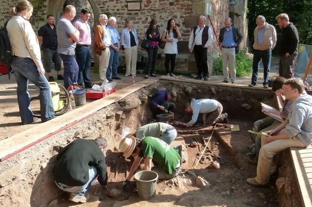 Die Ergebnisse der Ausgrabungen um die Ruine St. Severin bei Denzlingen werden prsentiert