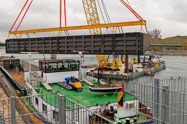 Wie ein Spezial-Tunnel Arbeiten im Rhein bei Breisach mglich macht