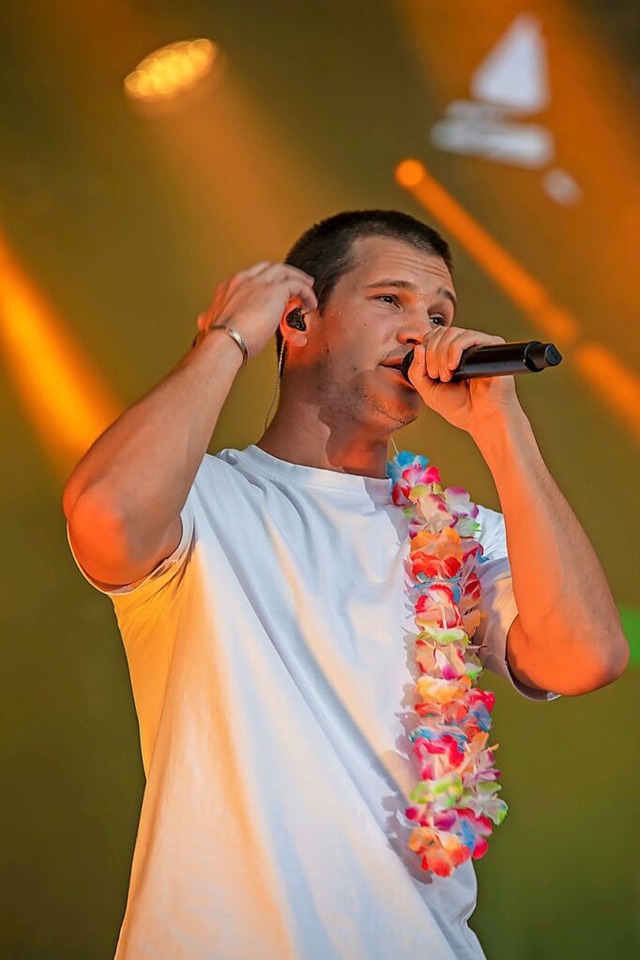 Wincent Weiss kommt nach Freiburg und tritt auf dem Mnsterplatz auf.  | Foto: Hubert Gemmert