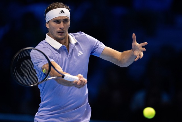 Alexander Zverev spielt am Samstag bei...ATP Finals um den Einzug ins Endspiel.  | Foto: Marco Alpozzi/LaPresse via ZUMA Press/dpa