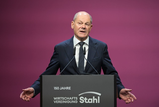 Der Kanzler hat keine Mehrheit mehr im Bundestag. (Archivbild)  | Foto: Hannes P. Albert/dpa