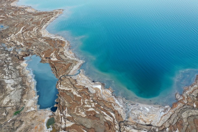 Forscher entdecken meterhohe Schlote im Toten Meer (Archivbild).  | Foto: Gil Cohen Magen/XinHua/dpa